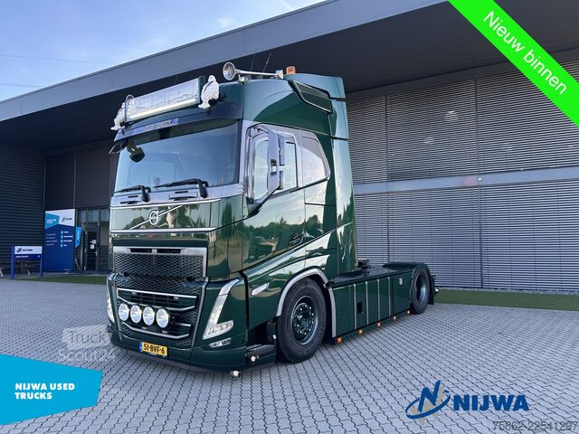 Стандарт-СЗМ Volvo FH 500 TC 4x2 Showtruck + I-Park