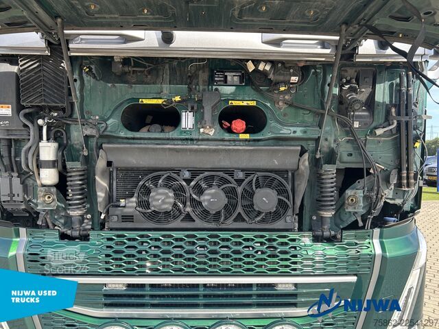 Стандарт-СЗМ Volvo FH 500 TC 4x2 Showtruck + I-Park