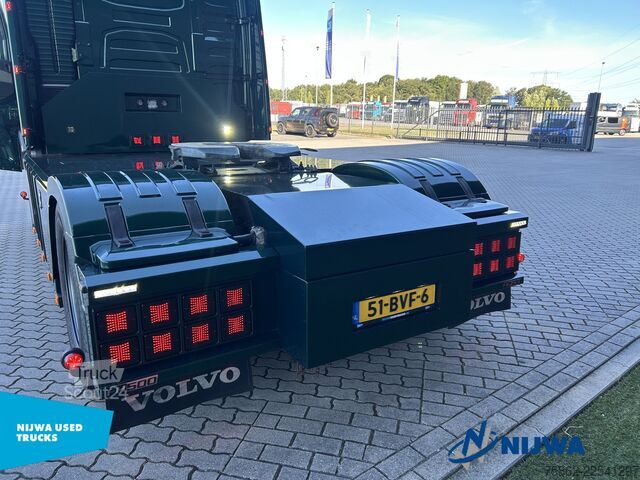 Standartinis-SZM Volvo FH 500 TC 4x2 Showtruck + I-Park