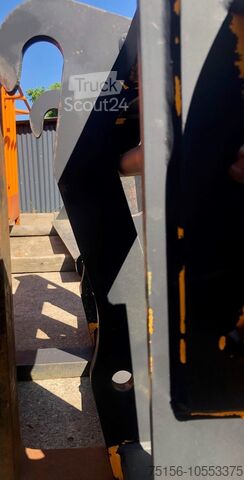 Alkatrészek  Gabel für JCB Teleskoparmstapler