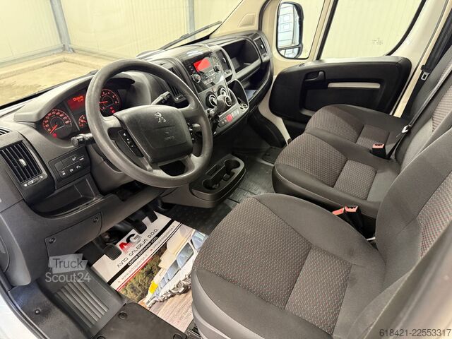Фургон з високим дахом PEUGEOT Boxer Kasten Grossraum 435 L4H3 Pro BlueHDi 140