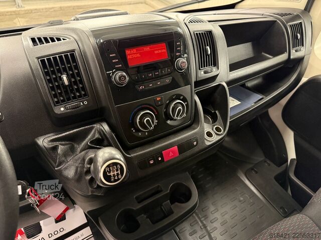 Фургон з високим дахом PEUGEOT Boxer Kasten Grossraum 435 L4H3 Pro BlueHDi 140