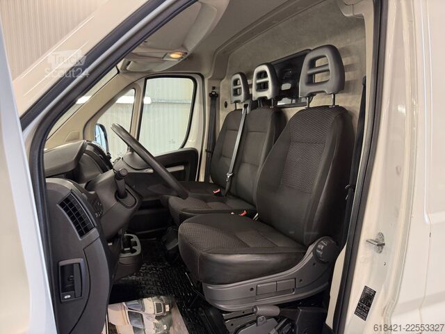 Фургон з високим дахом PEUGEOT Boxer Kasten Grossraum 435 L4H3 Pro BlueHDi 140