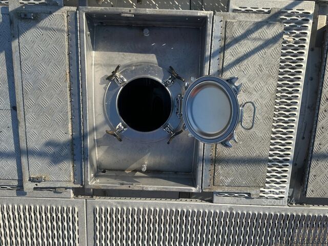 Cisternový kontajner SINGAMAS 34.980L / 1-comp. / 4 BAFFLES / 20FT swapbody /...