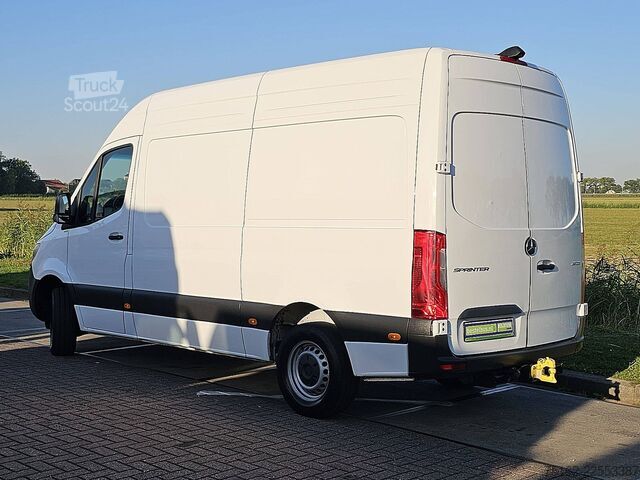 Korkeakattoinen farmari MERCEDES-BENZ SPRINTER 311 L2H2 MBUX10  RWD