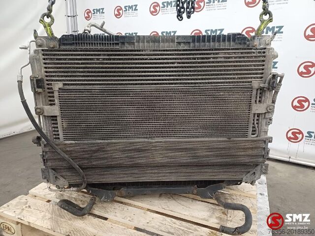 Koeler Mercedes Occ radiator + intercooler Mercedes