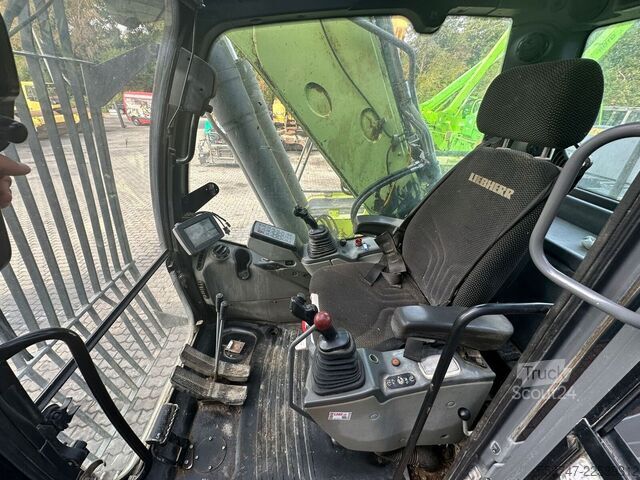 Pelle sur chenilles Liebherr R 926