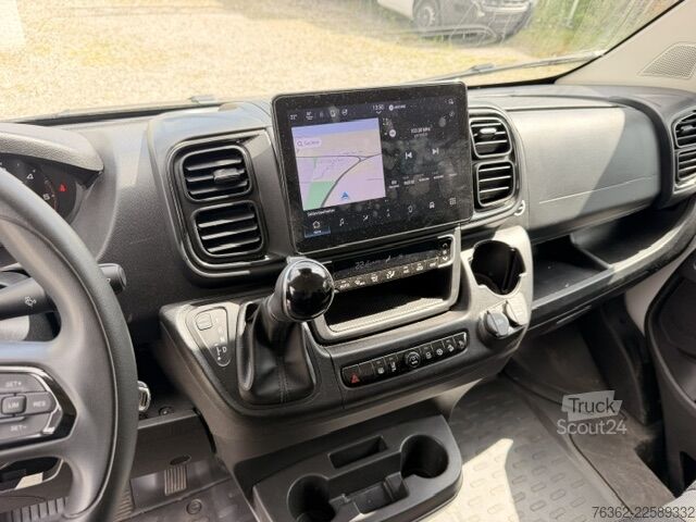 Furgão de caixa alta e longa distância entre eixos Peugeot Boxer Kasten 435 L4H2  180 AUT/NAvi/PDC