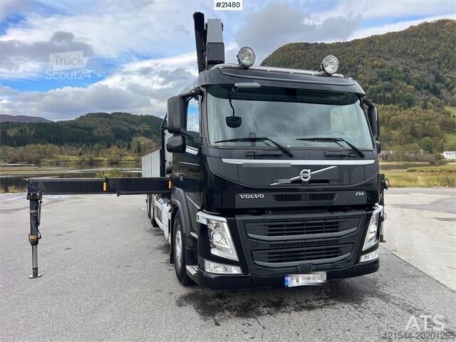 Kranbil Volvo FM460 6x2 Crane Truck w/ 26t/m HMF crane