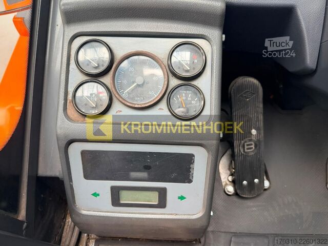 вилочный погрузчик Doosan D 160 S-5