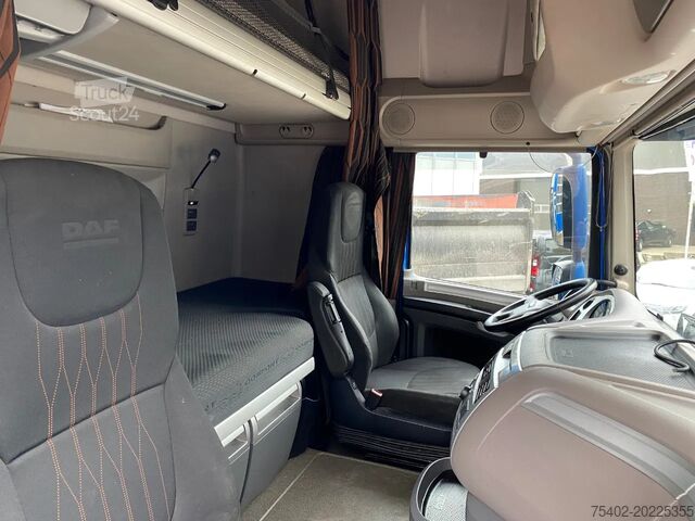 Padrão-SZM DAF XF 106.480 / Full spoilers / Retarder / Stand A...