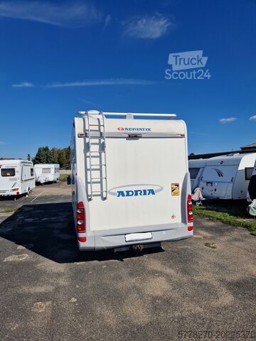 Autocaravana Alcove Adria Izola 697sl