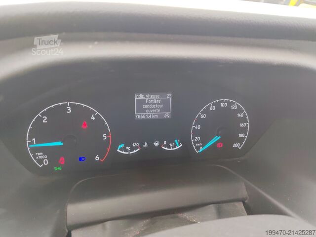 Veículo comercial - basculante Ford TRANSIT