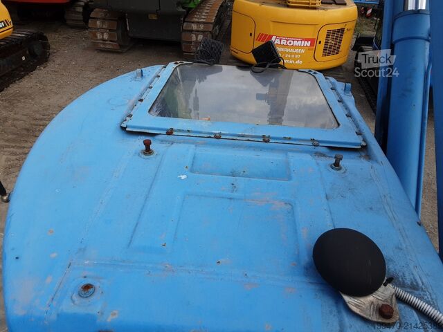 Grue sur chenilles Maeda LC 785-6 BF (16m)