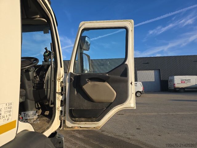 Vejfejemaskine Renault Scarab Major 7001