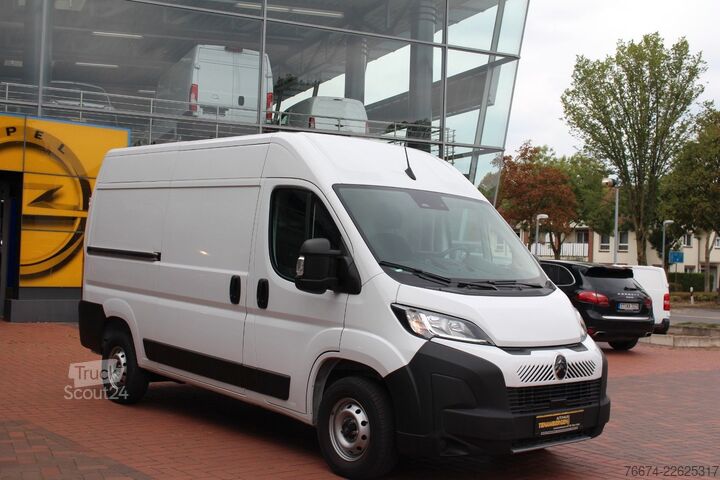 Panelová dodávka Citroën Jumper Kasten 35 L2H2 BlueHDi 140 Standhzg Kamer