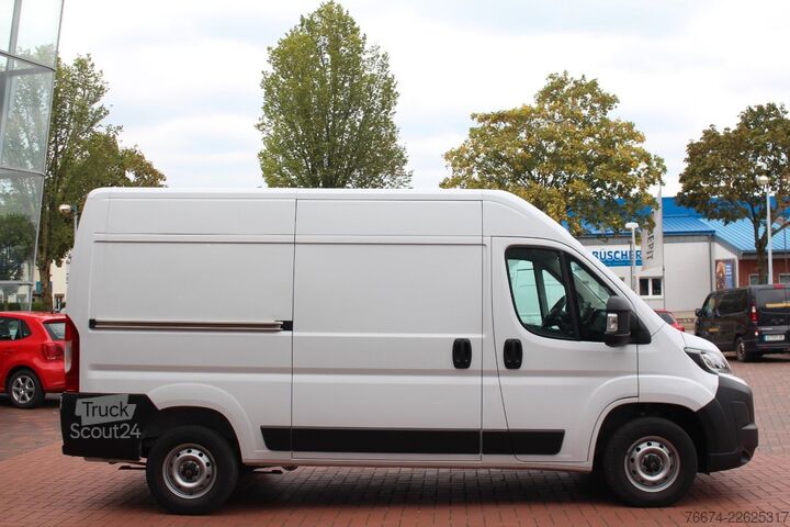Panelová dodávka Citroën Jumper Kasten 35 L2H2 BlueHDi 140 Standhzg Kamer