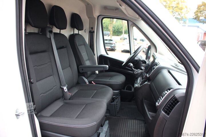 Panelová dodávka Citroën Jumper Kasten 35 L2H2 BlueHDi 140 Standhzg Kamer