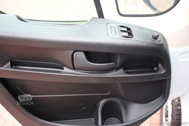 Panelová dodávka Citroën Jumper Kasten 35 L2H2 BlueHDi 140 Standhzg Kamer