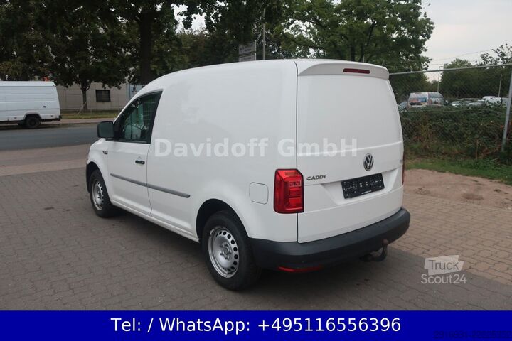 Furgone VW Nr.B59 Caddy 1.Hand / Klima / AHK / Scheckheft