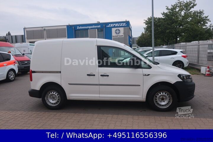 Furgone VW Nr.B59 Caddy 1.Hand / Klima / AHK / Scheckheft
