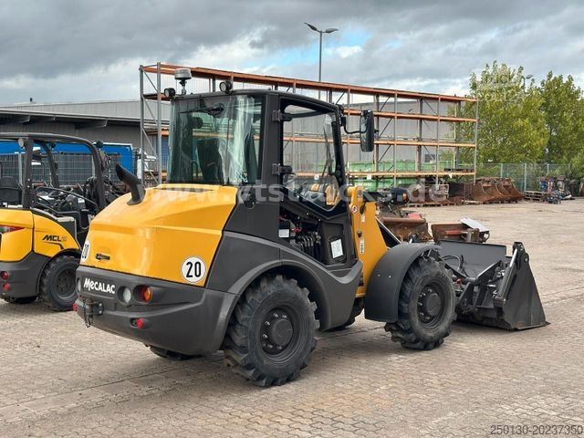 Wiellader MECALAC AX 700 4x4 Schaufel NEU Greifschaufel