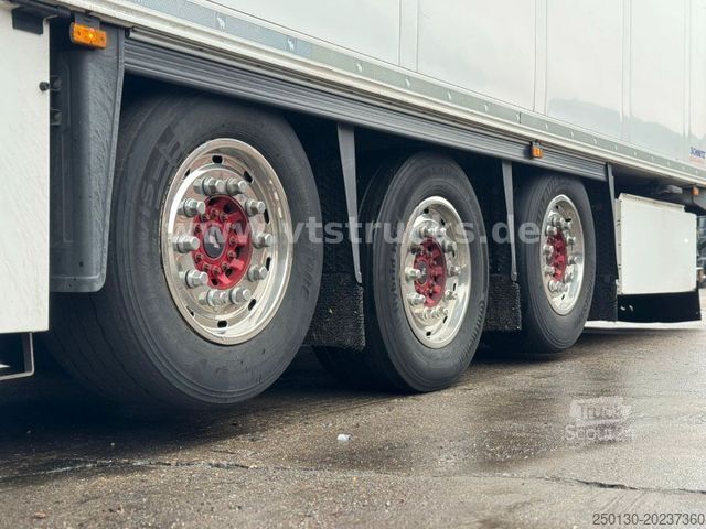 شبه مقطورة مبردة SCHMITZ CARGOBULL SKO 24/L Doppelstock Carrier Kühlung 2x Lift