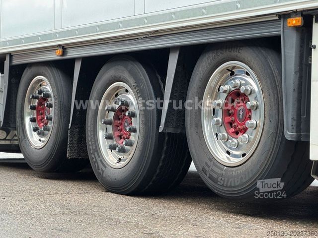 شبه مقطورة مبردة SCHMITZ CARGOBULL SKO 24/L Doppelstock Carrier Kühlung 2x Lift