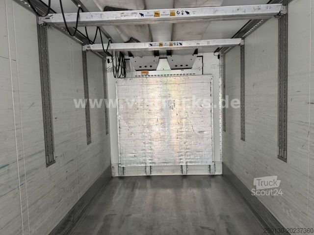 شبه مقطورة مبردة SCHMITZ CARGOBULL SKO 24/L Doppelstock Carrier Kühlung 2x Lift