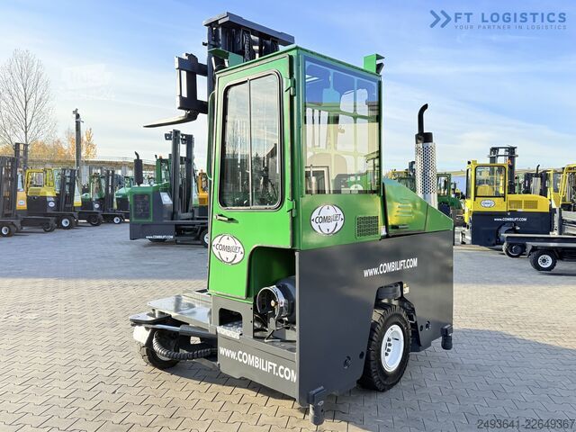 Chariot élévateur multidirectionnel Combilift C4000 GAS TRIPLEX 6900 FREE-LIFT CABIN