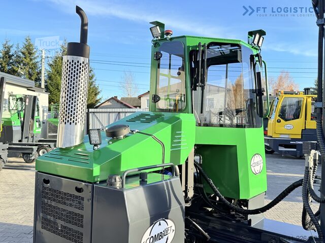Chariot élévateur multidirectionnel Combilift C4000 GAS TRIPLEX 6900 FREE-LIFT CABIN