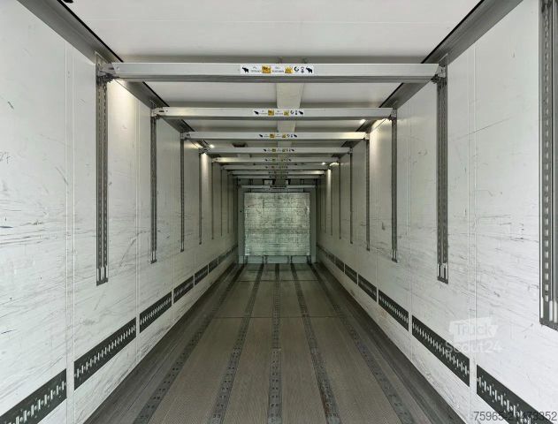 Semi-reboque frigorífico SCHMITZ CARGOBULL SCB*S3B AIR CARGO PHARMA ATP 278 CM INSIDE SUPER