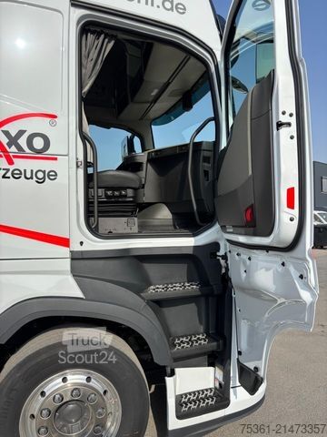 Standaard trekker VOLVO FH500 Aero Globetrotter XL Miete / Mietkauf
