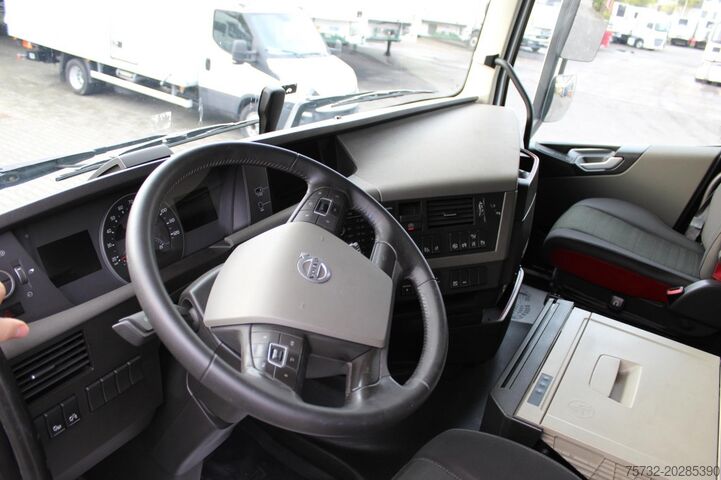 Standardní tahač Volvo FH 500 E6 Globe   I-Park Cool   Kühlbox   Navi