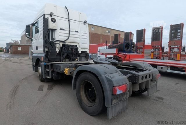 Tracteur routier standard MAN TGX 18.420