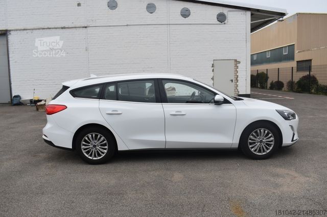 Minibus FORD Focus Kombilimousine