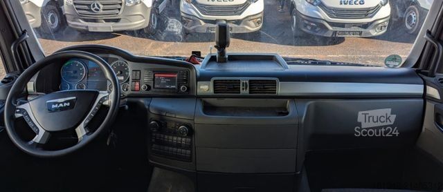 Tracteur routier standard MAN TGS 18.400