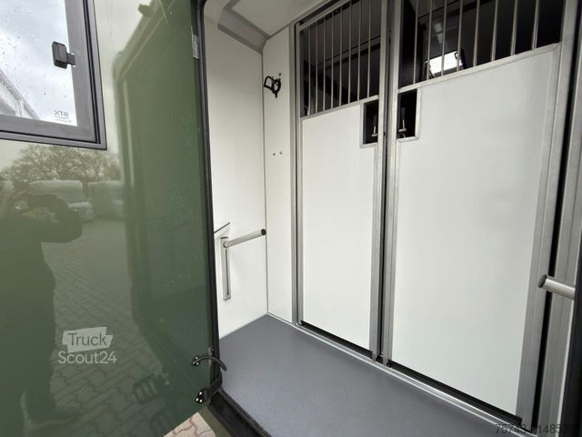 Transportador de gado RENAULT Master STX 5 Sitzer Haras ex. Lang Automatik