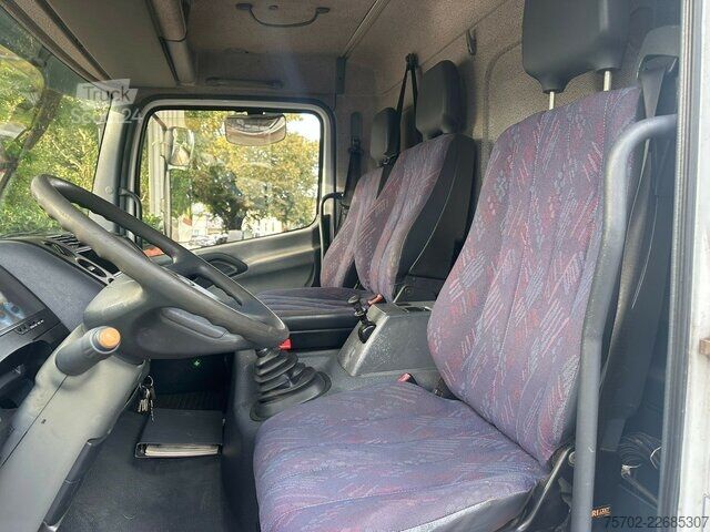 Pakettiauto Mercedes-Benz 817 2-4 Pferde