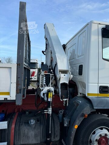 قلابية + رافعة 4X2 IVECO EUROCARGO 120 E 18