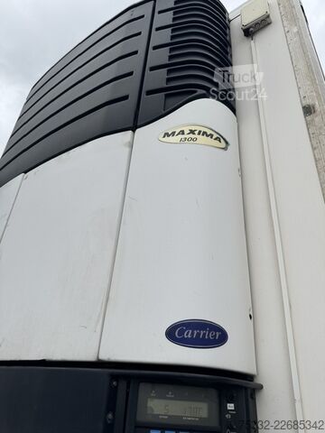 Eristetty laatikkopuoliperävaunu Merker 3Achs Maxima 1300 Portal Doppelst.2,9m
