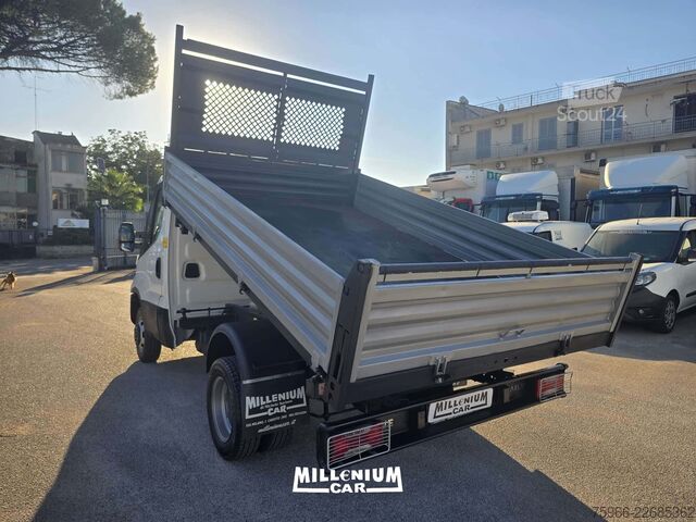 Wywrotka dostawcza Iveco DAILY 35-12 RIBALTABILE TRILATERALE 2017