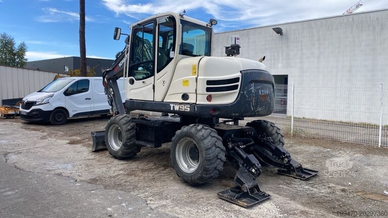 Mobiele graafmachine Schaeff TW 95