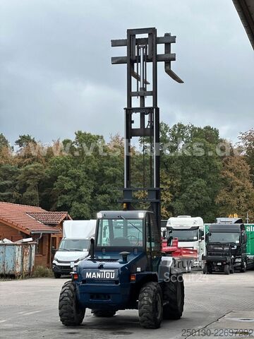 Empilhadeira todo-o-terreno MANITOU M50-4 4x4 Geländestapler
