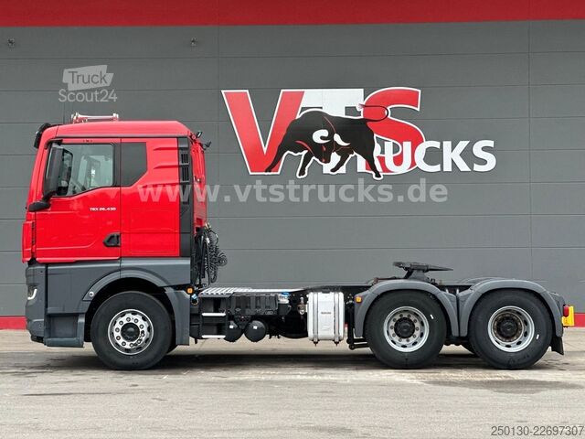 Стандартен влекач MAN TGX 26.430 6x4 BL