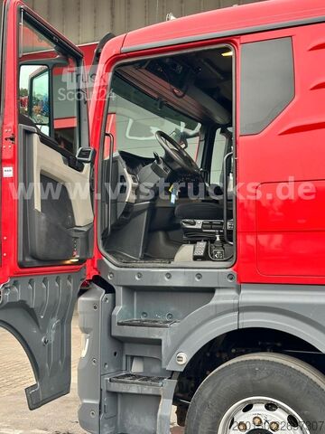 Стандартен влекач MAN TGX 26.430 6x4 BL