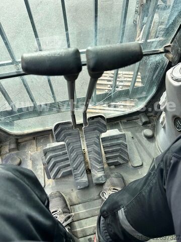 Excavadora de cadenas VOLVO EC300DN Kettenbagger mit Tieflöffel