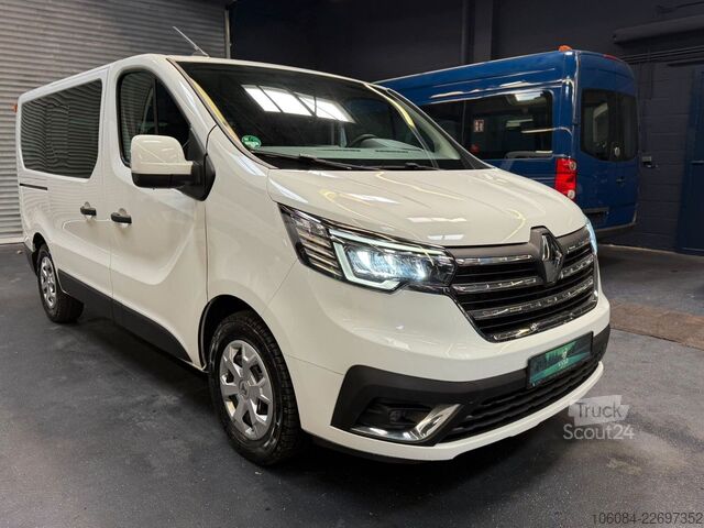 Minibusz RENAULT Trafic Kombi L1H1 Life Style 8 Sitze AC LED PDC