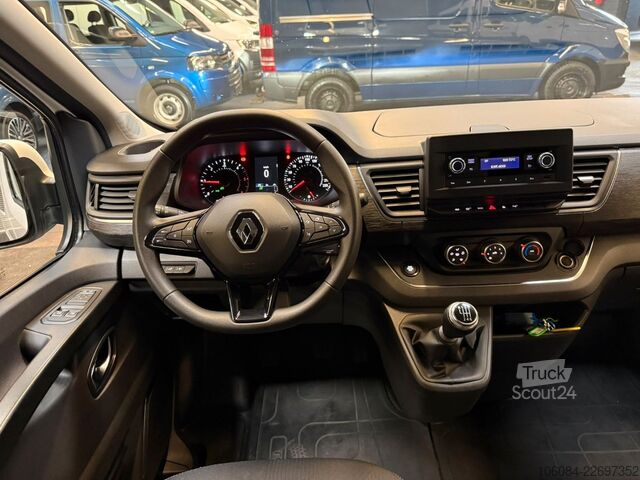 Minibusz RENAULT Trafic Kombi L1H1 Life Style 8 Sitze AC LED PDC