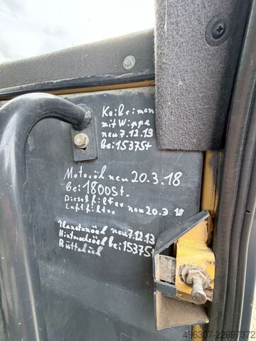 Rouleau monocylindre BOMAG BW 170 DH3